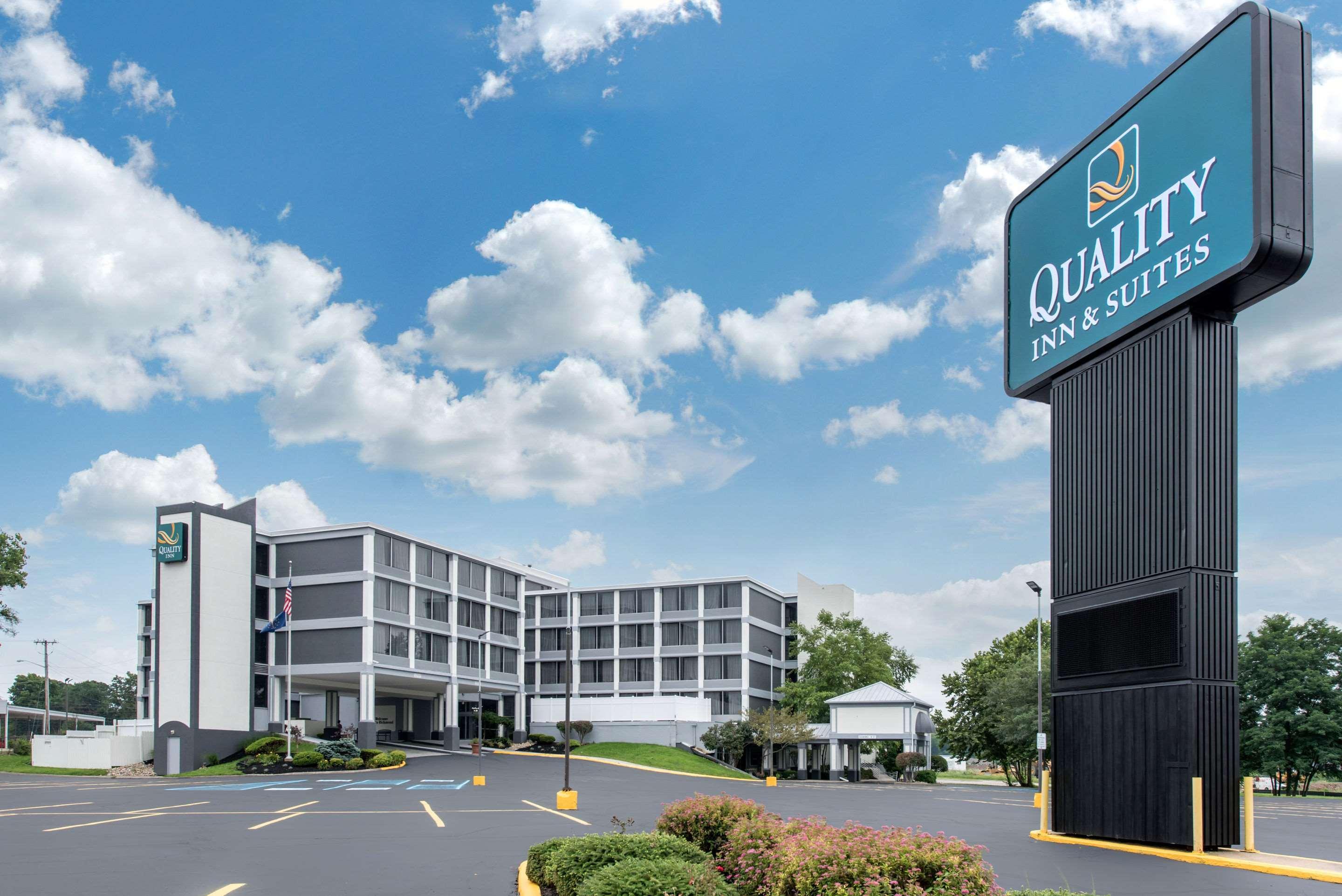 Quality Inn And Conference Center Richmond Exterior photo